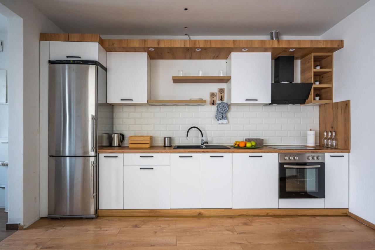 Spacious And Bright 2Bdr Apartment In The Old Town Saraievo Exterior foto