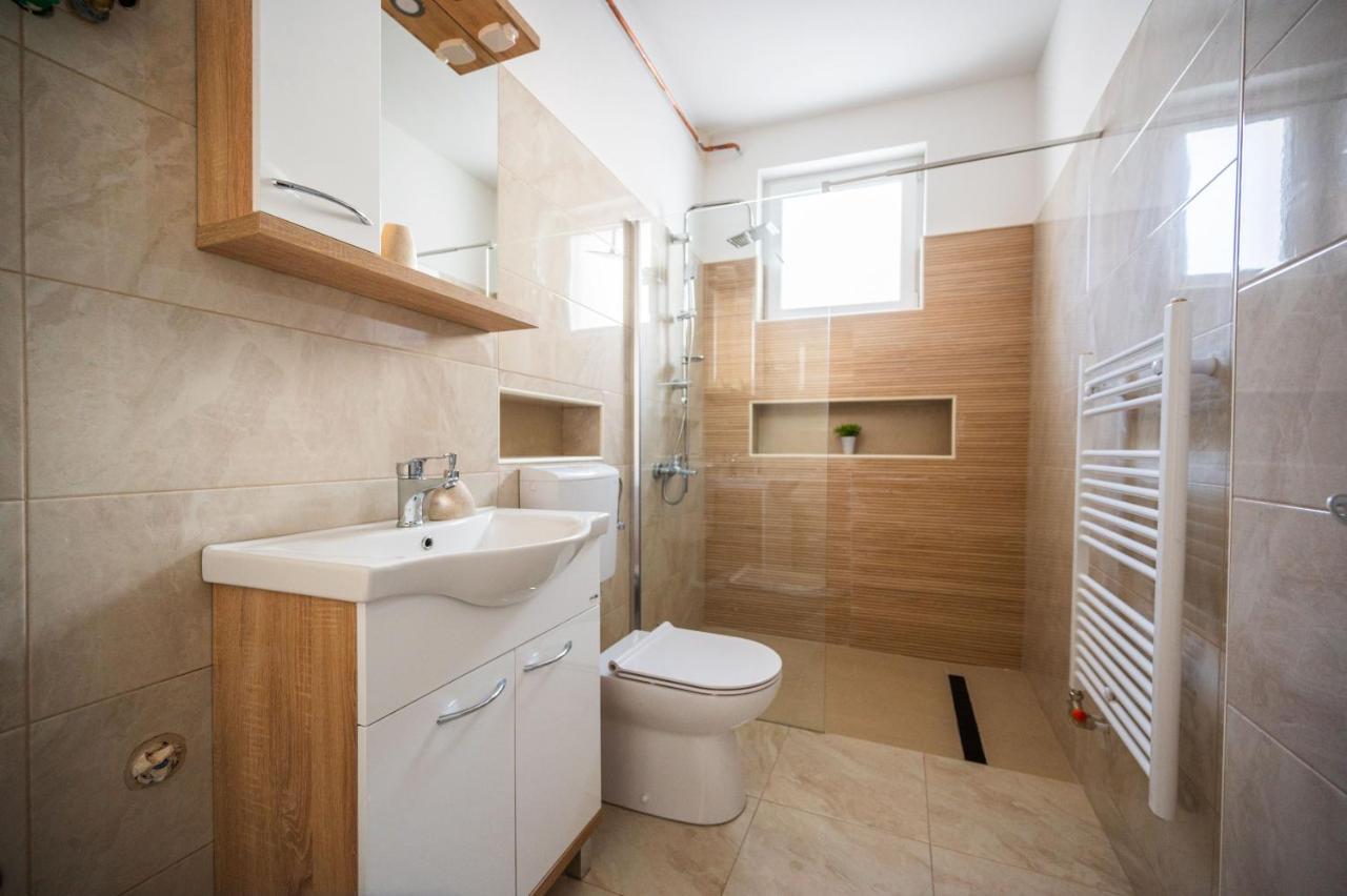 Spacious And Bright 2Bdr Apartment In The Old Town Saraievo Exterior foto