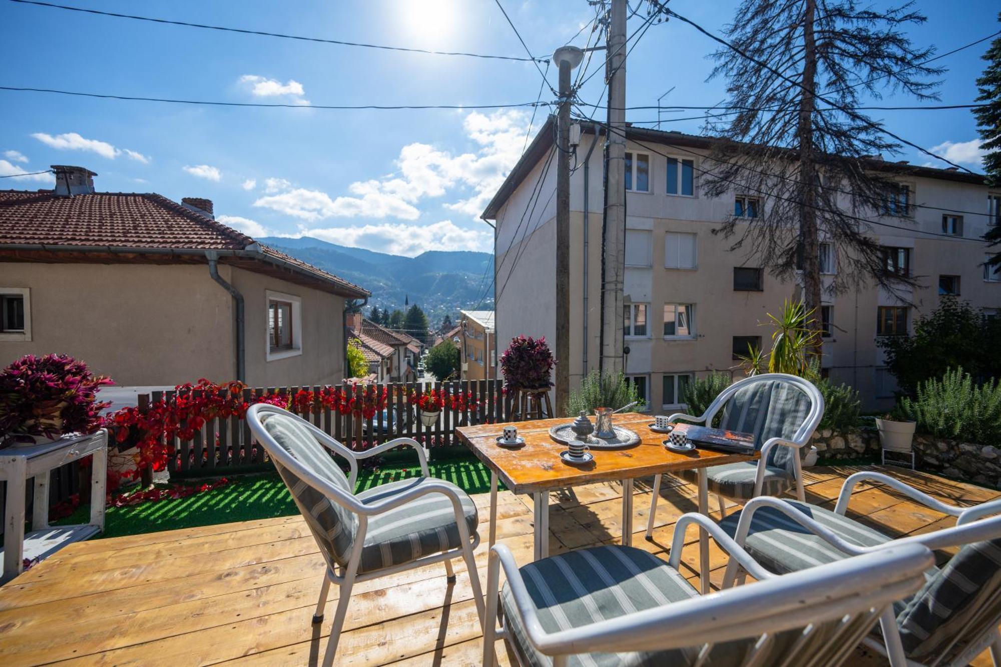 Spacious And Bright 2Bdr Apartment In The Old Town Saraievo Exterior foto